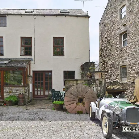 بيت للعطل The Corn Mill